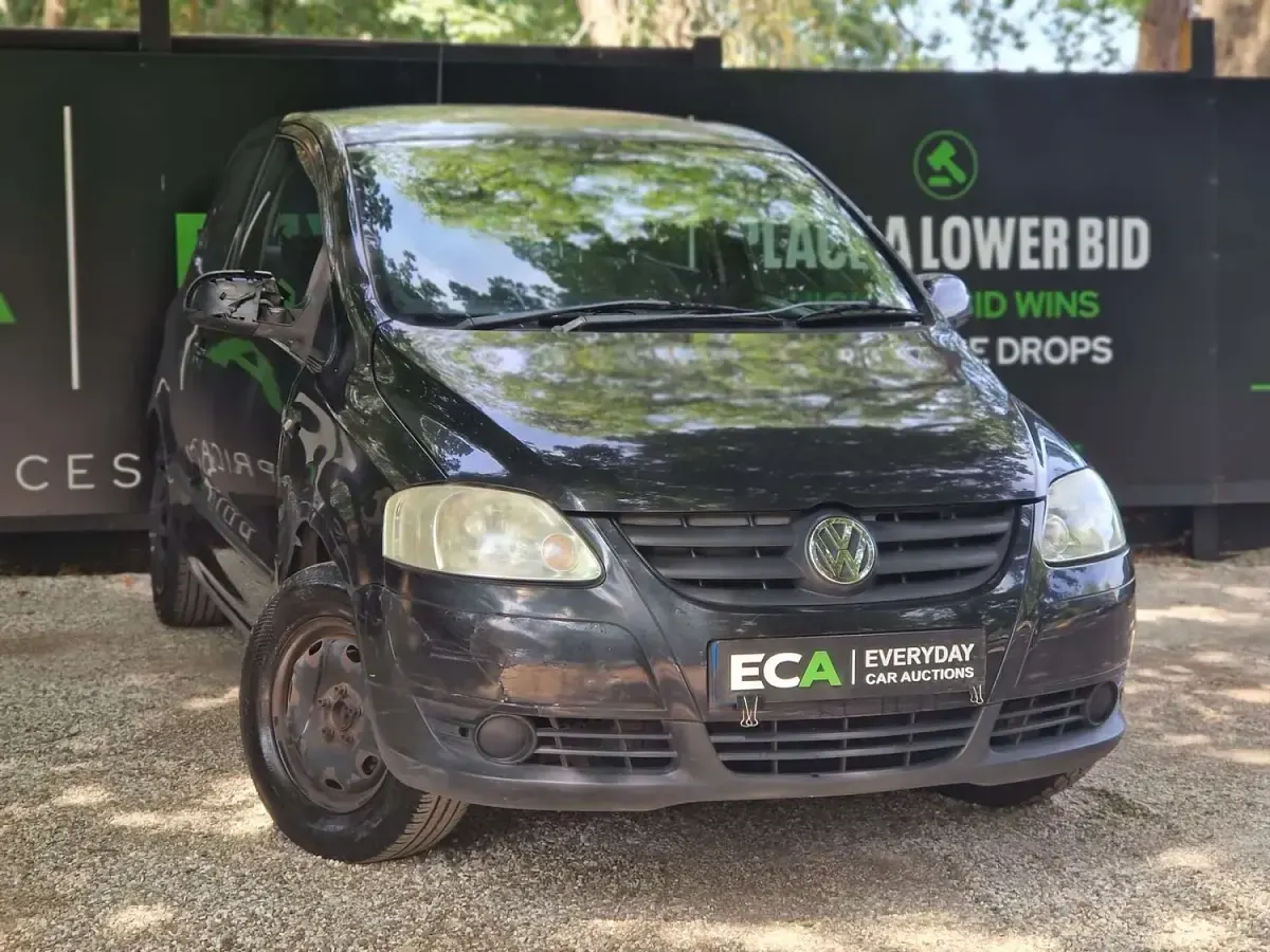 Used VW Fox 55 HP (40 kW) 2010 Black Hatchback