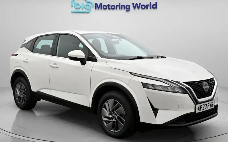 Used Nissan Qashqai Acenta Premium 140 HP (102 kW) 2023 SUV