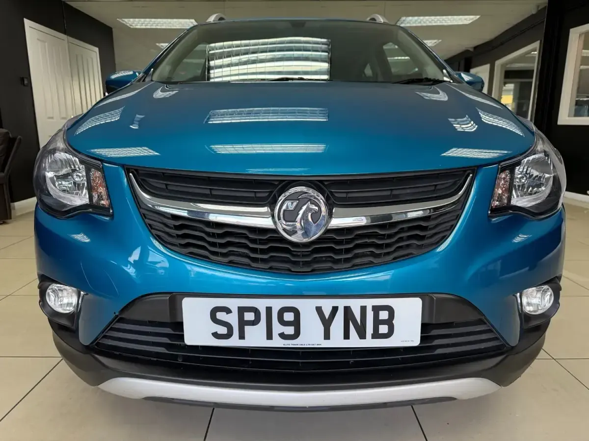 Usado Vauxhall Viva Rocks 2019 Azul Citadino