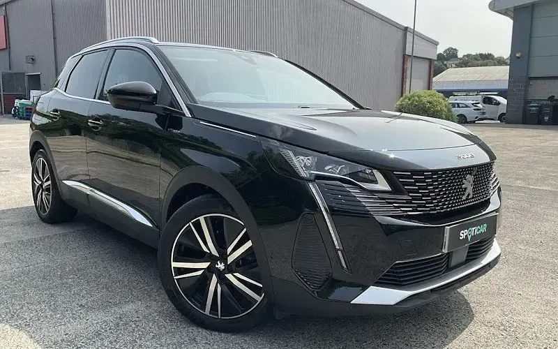 Used Peugeot 3008 Premium 224 HP (164 kW) 2022 SUV