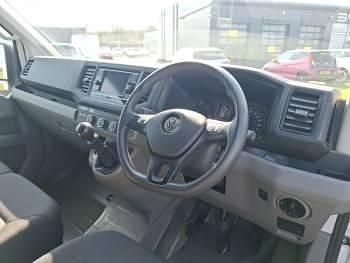 Usado VW Crafter Trendline 140 HP (102 kW) 2023 Branco Van