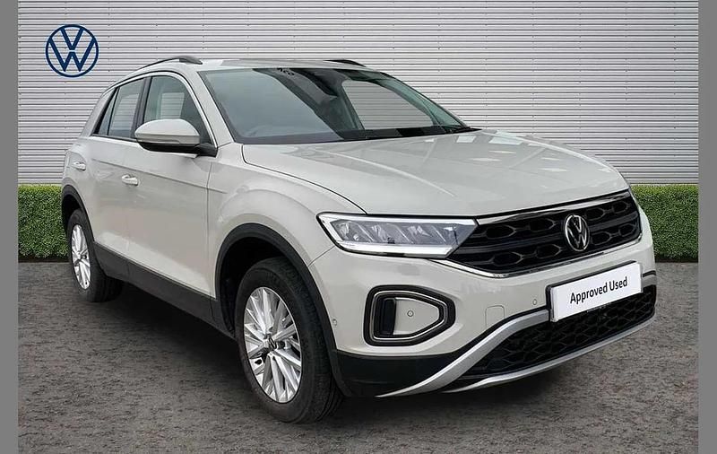Used VW T-Roc Life 150 HP (110 kW) 2023 Grey SUV