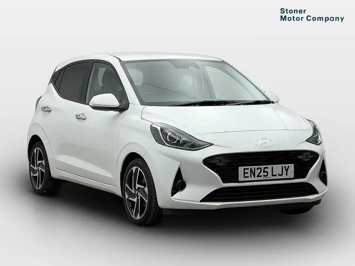 Used Hyundai i10 Premium 79 HP (58 kW) 2025 Hatchback