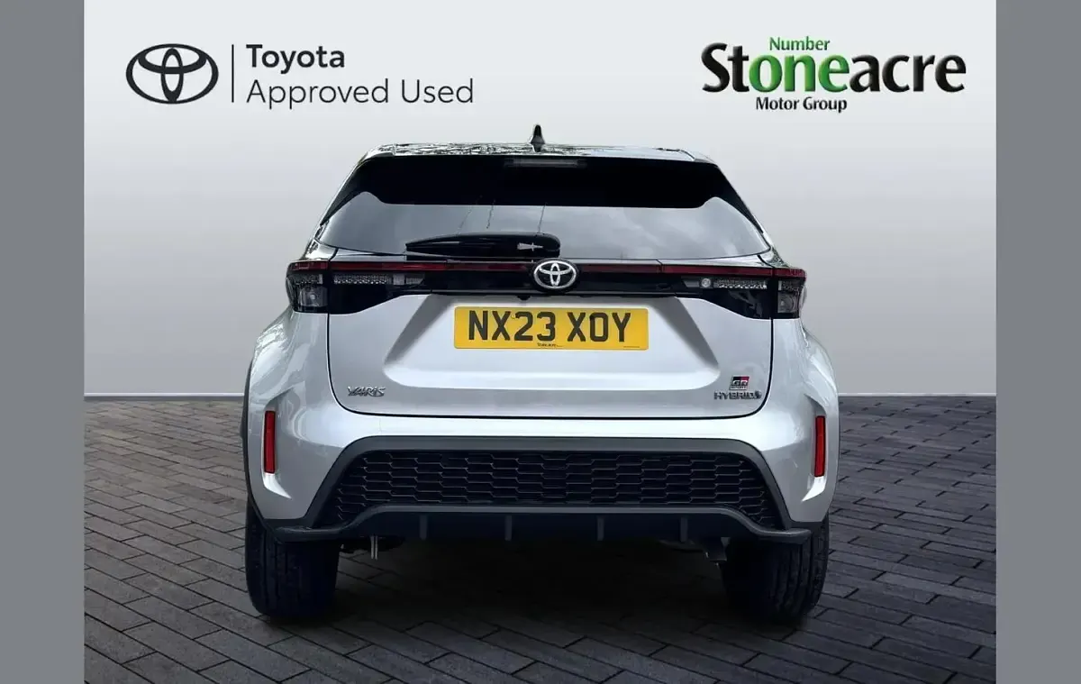 Used Toyota Yaris Cross Sport 113 HP (83 kW) 2023 Silver SUV