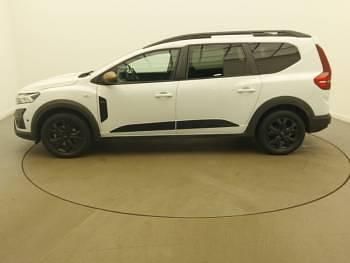 Used Dacia Jogger Extreme 140 HP (102 kW) 2024 White MPV