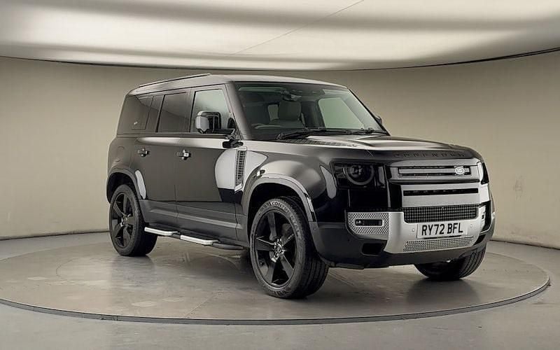 Używany Land Rover Defender SE 300 KM (220 kW) 2023 SUV