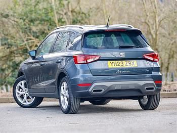 Used Seat Arona FR 110 HP (80 kW) 2023 Grey SUV