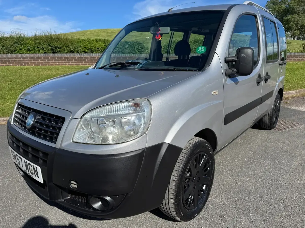 Used Fiat Doblò Active 77 HP (56 kW) 2007 Grey MPV