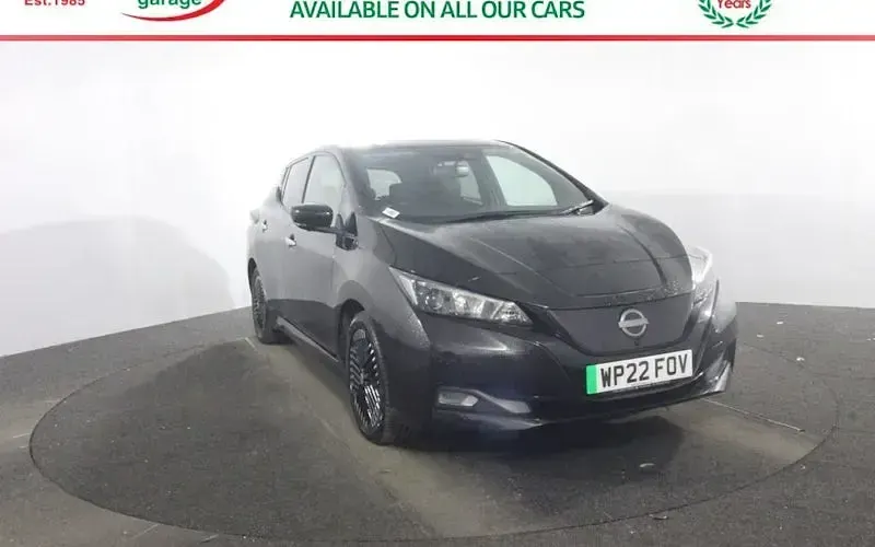 Used Nissan Leaf N-Connecta 110 kW (150 HP) 2025 Hatchback