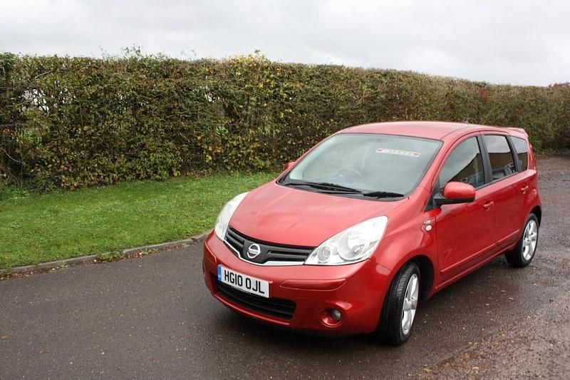 Red Used 2010 Nissan Note N-TEC MPV | £2,995 (Fair price) - Image 1/4
