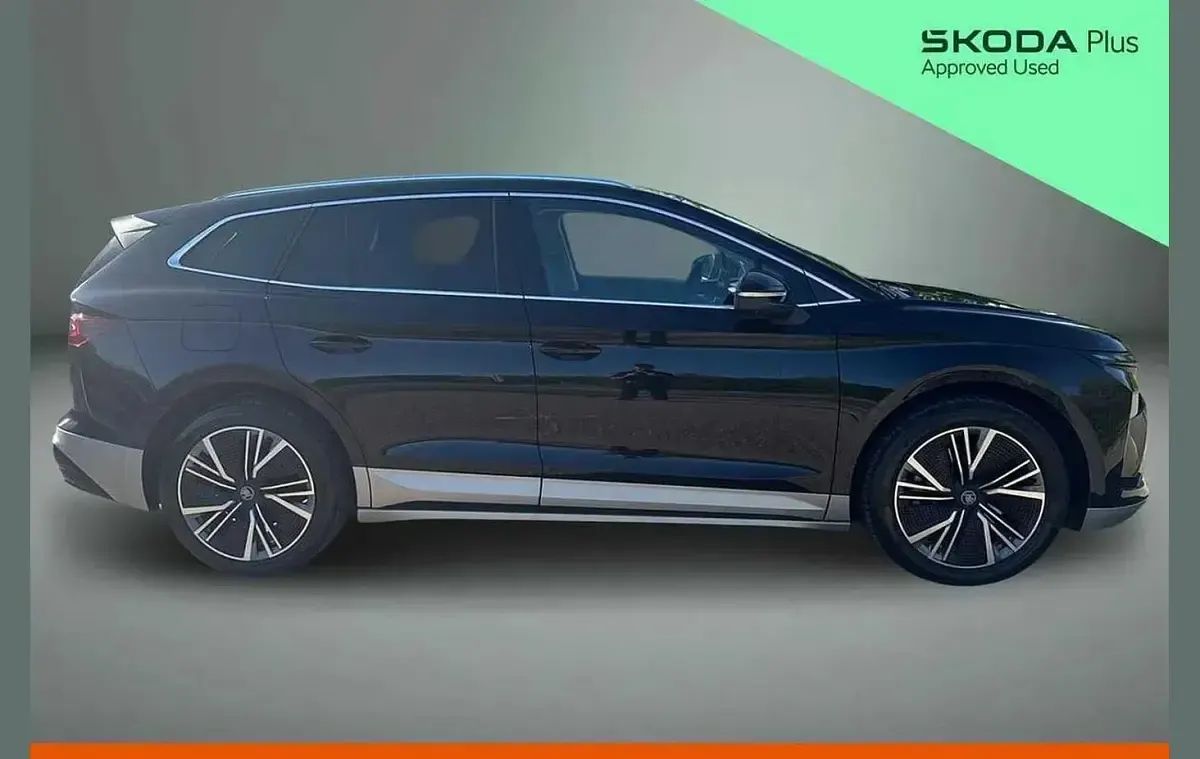 New Skoda Enyaq iV 210 kW (286 HP) 2026 Black magic pearl effect SUV