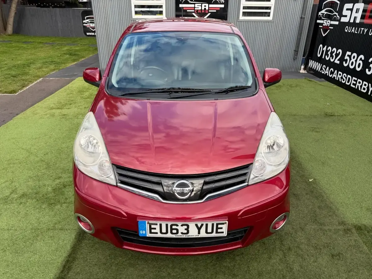Used Nissan Note N-TEC 90 HP (66 kW) 2013 Red Hatchback