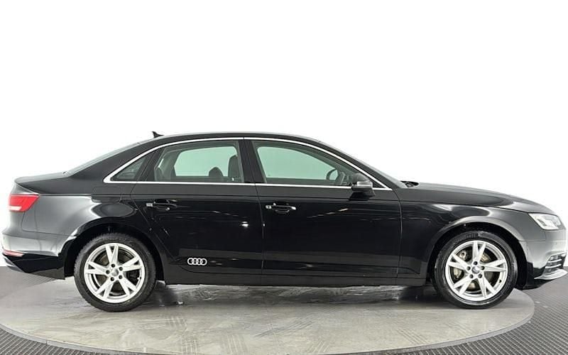 Used Audi A4 Sport 190 HP (139 kW) 2017 Black Sedan
