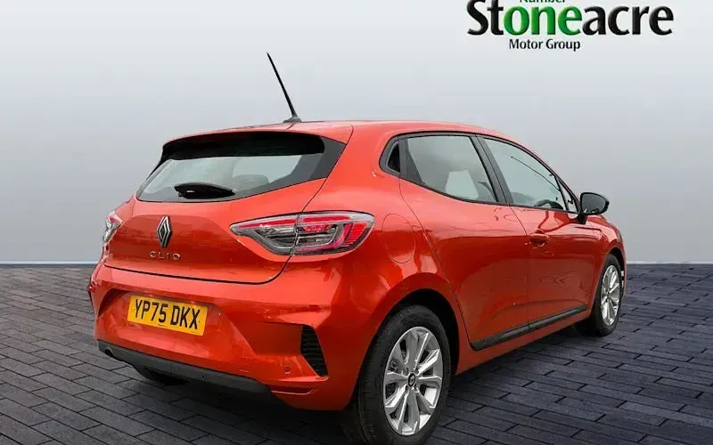 New Renault Clio Evolution 90 HP (66 kW) 2025 Orange Hatchback