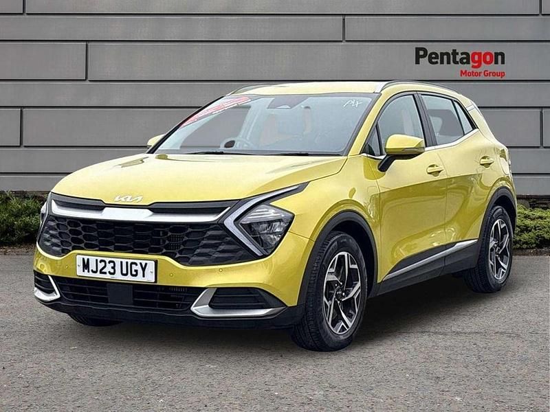 Used Kia Sportage 116 HP (85 kW) 2023 Yellow SUV