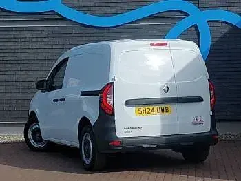 Usado Renault Kangoo 2024 Branco Monovolume