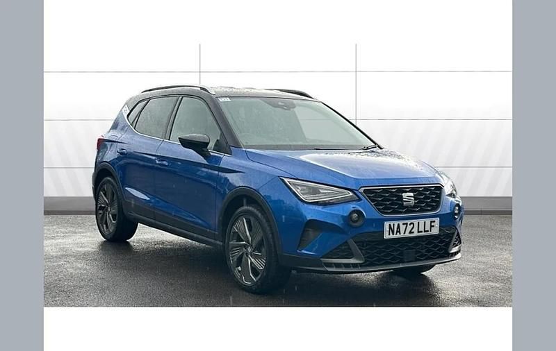 Usado Seat Arona FR 110 CV (80 kW) 2022 SUV