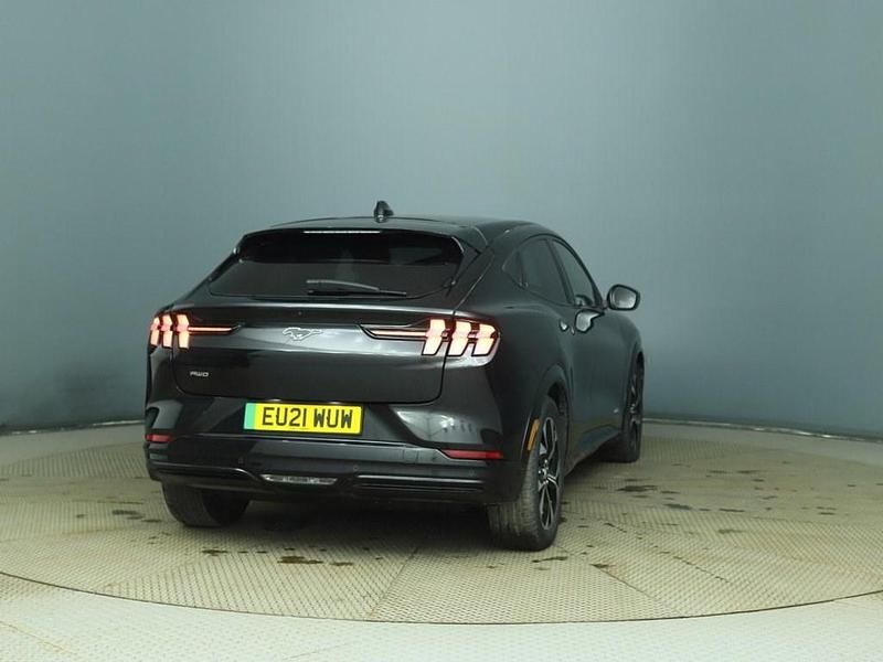 Used Ford Mustang Mach-E Standard Range 197 kW (269 HP) 2021 Black SUV