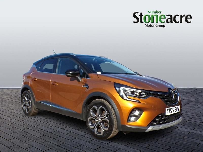 Orange/black Used 2022 Renault Captur SE SUV | £13,995 (Good price) - Image 1/4