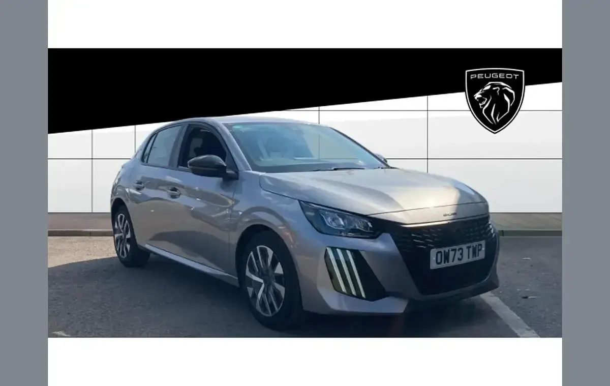 Used Peugeot 208 Active 75 HP (55 kW) 2023 Hatchback