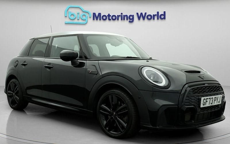 Used 2022 Mini Cooper S Hatch Hatchback | £23,800 (Expensive) - Image 1/4