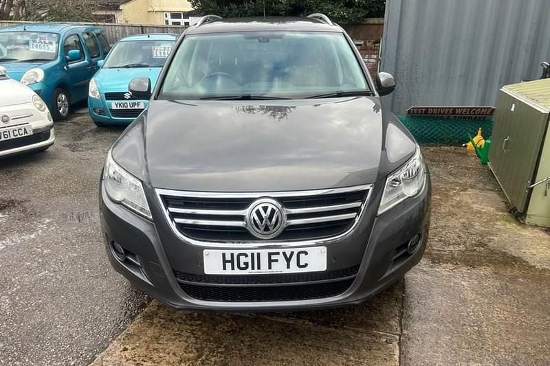 Grey Used 2011 VW Tiguan Match SUV | £3,695 (Fair price) - Image 1/1