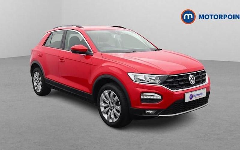 Used VW T-Roc SE 150 HP (110 kW) 2020 Red SUV