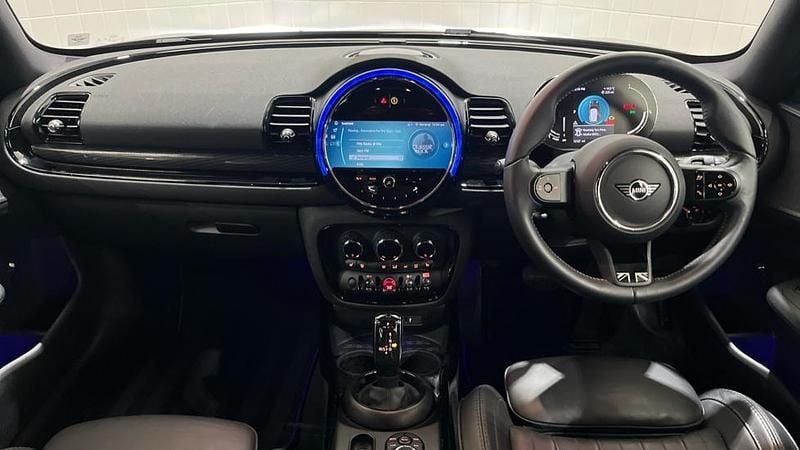 Used Mini Cooper Clubman Exclusive 134 HP (98 kW) 2023 Black Estate