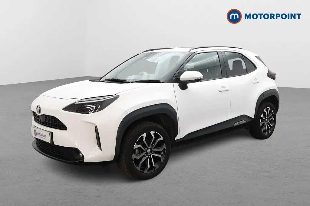 Second-hand Toyota Yaris Hybrid Design 2022 Alb Hatchback