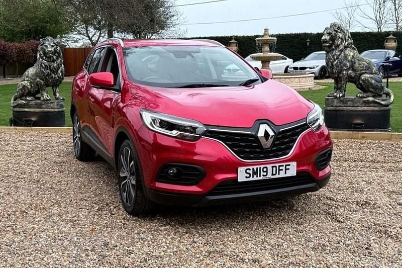 Begagnad Renault Kadjar Iconic 140 HK (102 kW) 2019 Röd SUV
