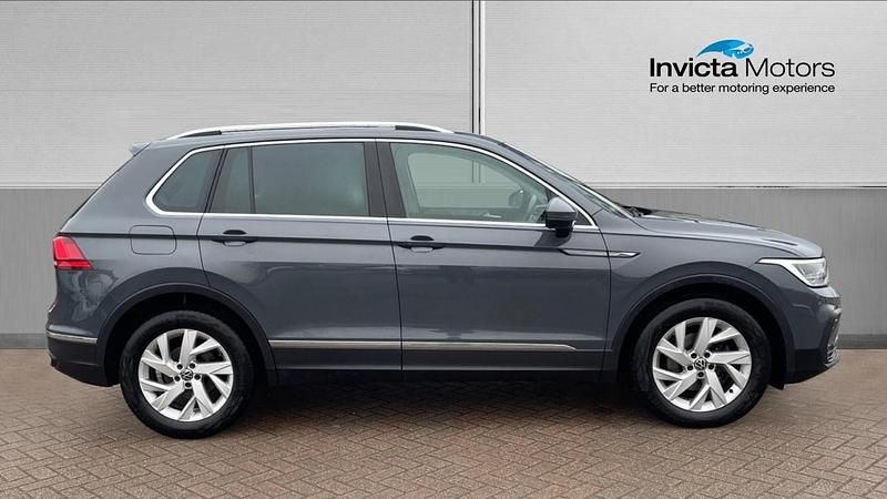 Used VW Tiguan Life 150 HP (110 kW) 2022 Grey SUV