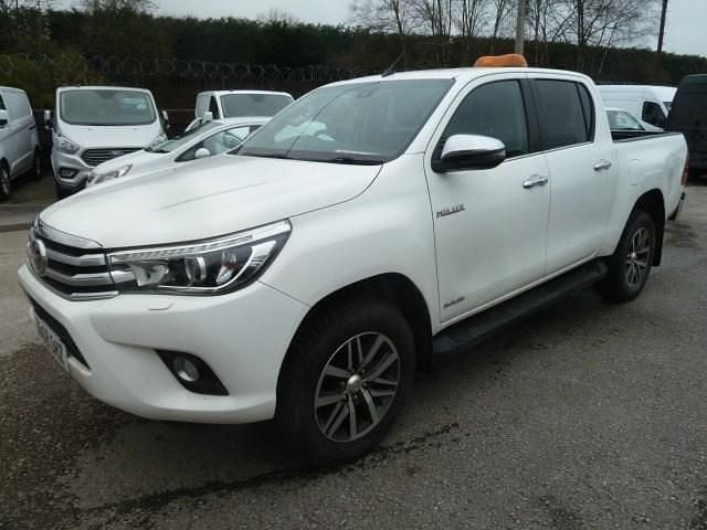 Used Toyota HiLux 2018 White Pickup