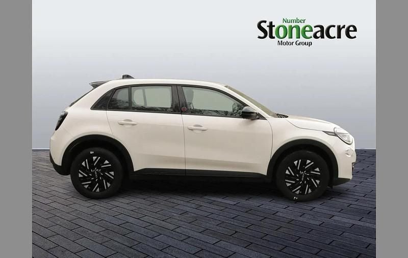 New Fiat 600 Red 114 kW (156 HP) 2025 White SUV