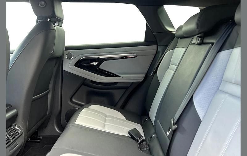 Used Land Rover Range Rover evoque 203 HP (149 kW) 2023 Silver SUV