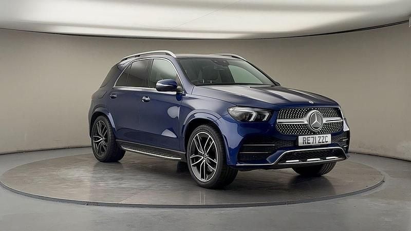 Brilliant blue Used 2021 Mercedes GLE400 AMG line SUV | £46,250 (Fair price) - Image 1/4
