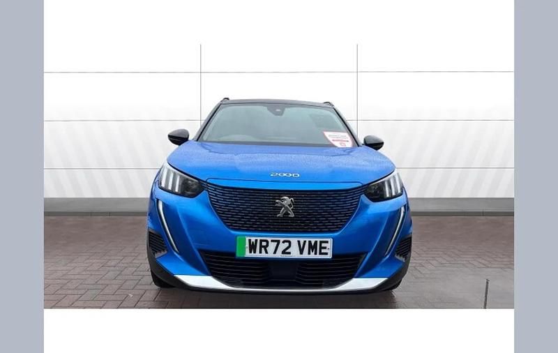 Used Peugeot e-2008 Premium 100 kW (136 HP) 2022 Blue SUV