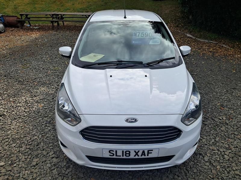 Used Ford Ka Plus Zetec 2018 White Hatchback