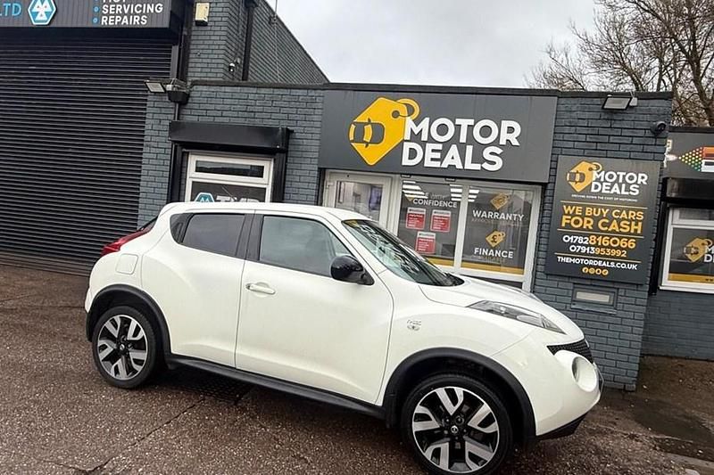 Begagnad Nissan Juke N-TEC 2014 Vit SUV
