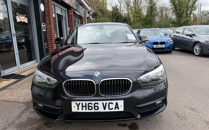 Begagnad BMW 116 Efficient Dynamics 116 HK (85 kW) 2017 Halvkombi