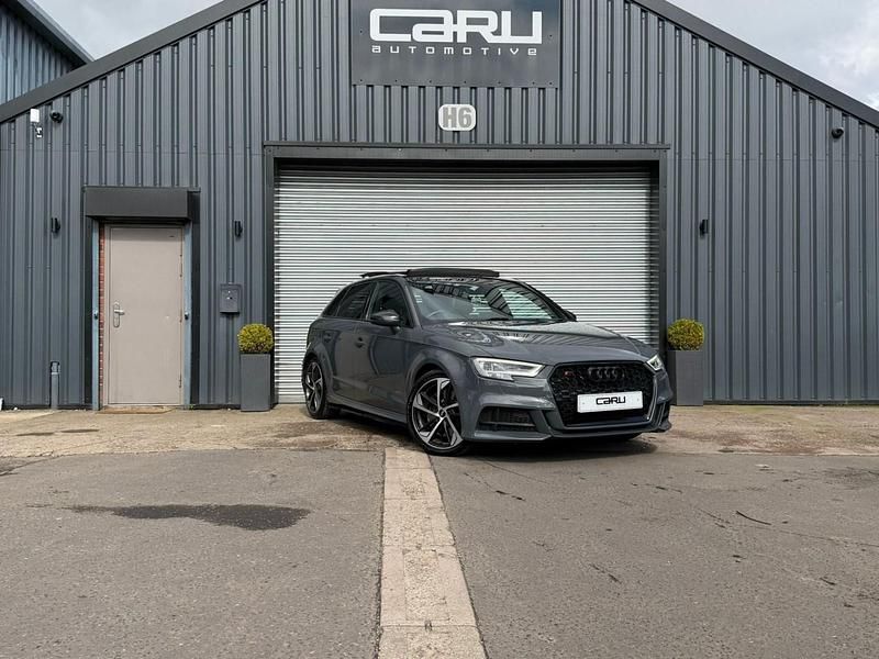 Begagnad Audi S3 Sportback Black Edition 2019 Grå Halvkombi
