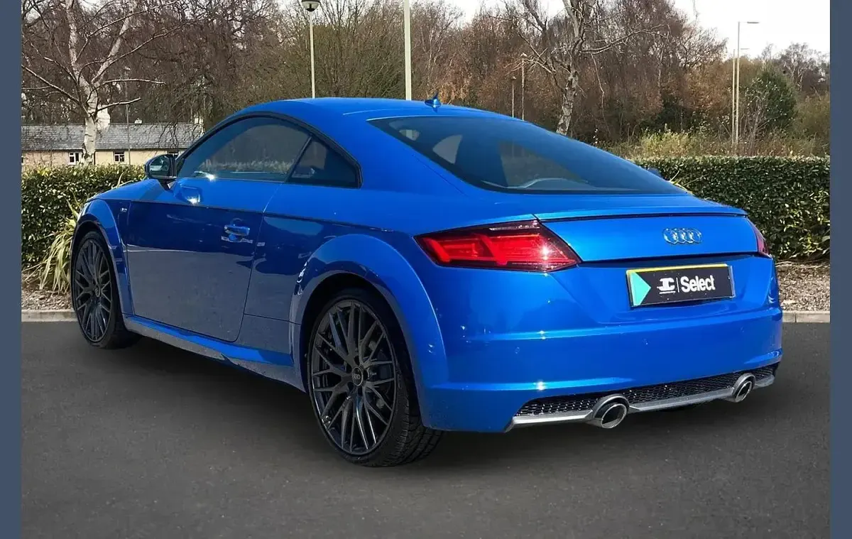 Begagnad Audi TT S-Line 184 HK (135 kW) 2016 Blå Sportkupé