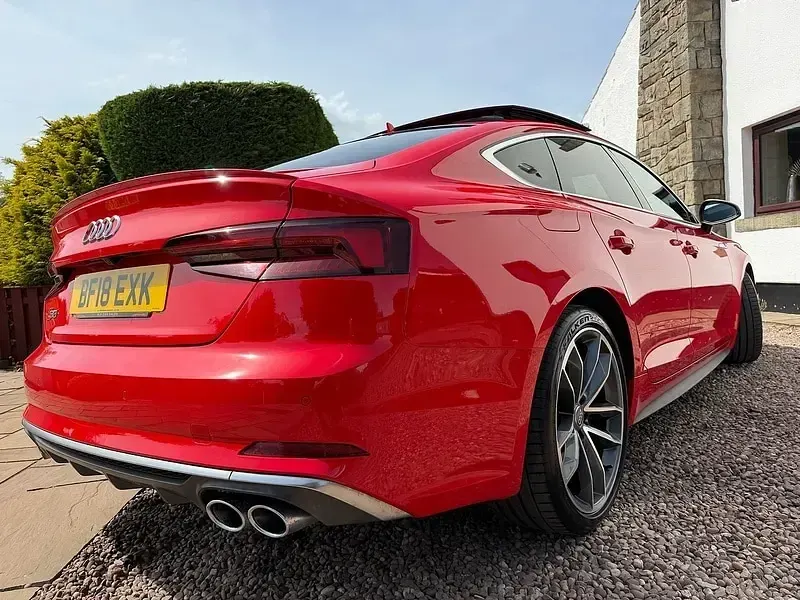 Usado Audi A5 Advanced 2018 Rojo Coupe