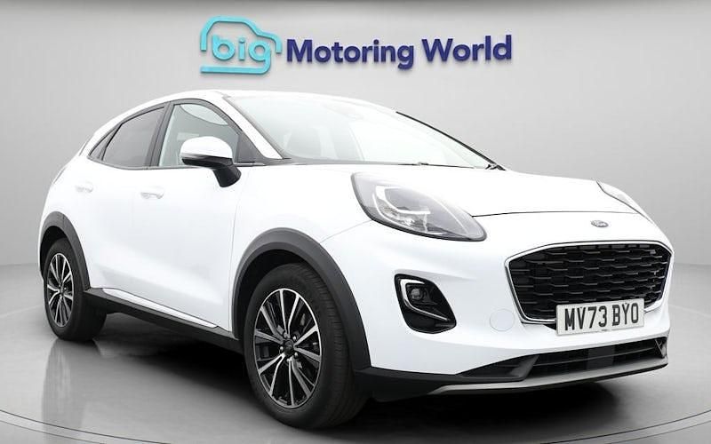 Used Ford Puma Titanium 125 HP (91 kW) 2023 White Hatchback