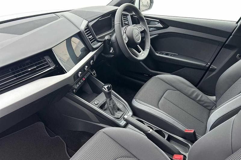 Begagnad Audi A1 S-Line 2025 Vit SUV