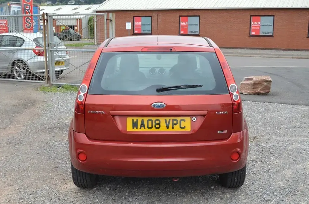 Usado Ford Fiesta Ghia 2009 Vermelho Citadino