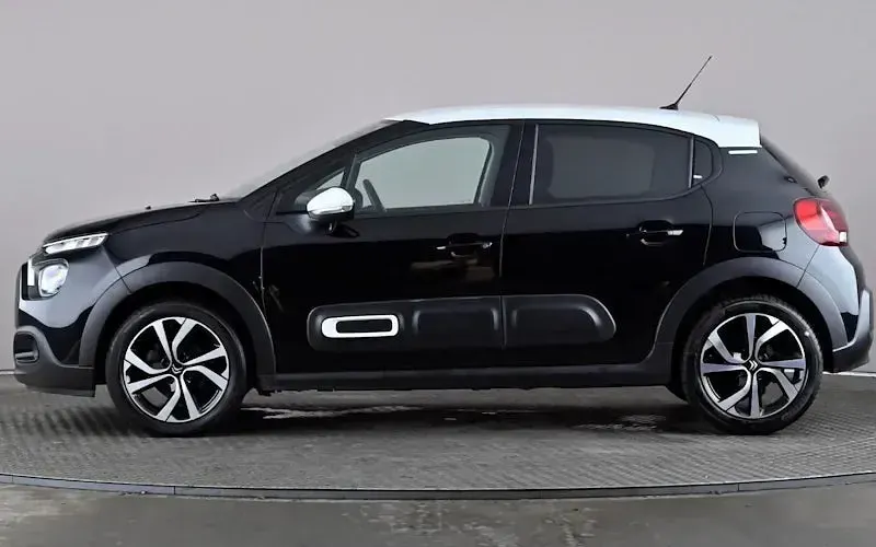 Used Citroën C3 PureTech 110 HP (80 kW) 2023 Black Hatchback