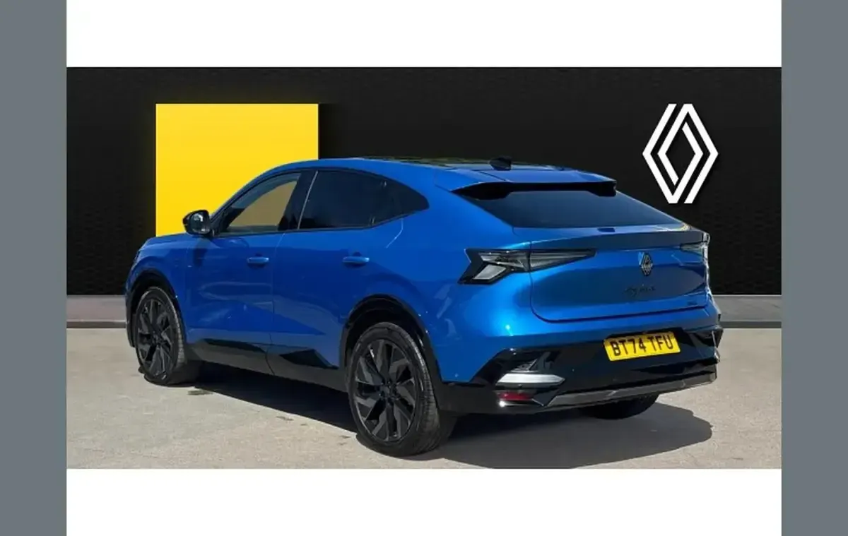 Used Renault Rafale Techno Esprit Alpine 300 HP (220 kW) 2024 Other SUV