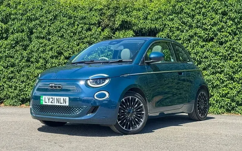 Used Fiat 500e La Prima 86 kW (118 HP) 2026 Hatchback