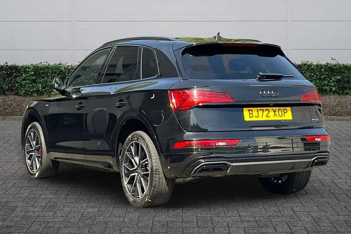 Used Audi Q5 204 HP (150 kW) 2022 Black SUV