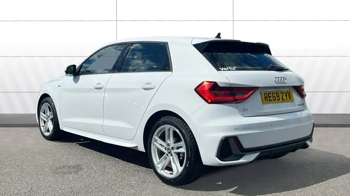 Used Audi A1 S-Line 150 HP (110 kW) 2020 White SUV